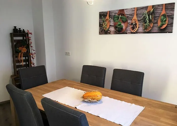Apartman Whispers 2 Comfortable Vacation